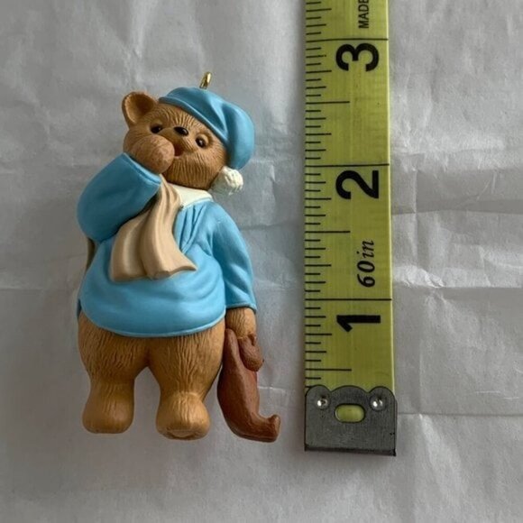 Hallmark Keep sake Ornament Vintage 1995 Waiting Up For Santa with box memories - Picture 7 of 10